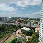 Sia Staycation