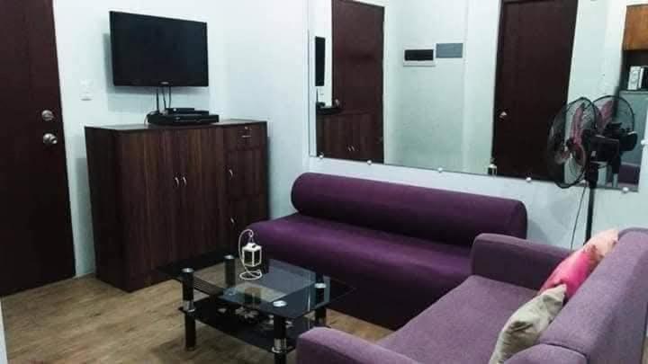 Sia Staycation Manila